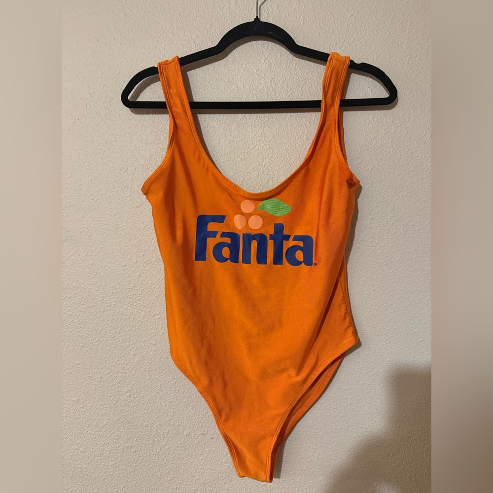 COCA COLA FANTA ORANGE SWIM SUIT MEDIUM - Picture 2 of 5